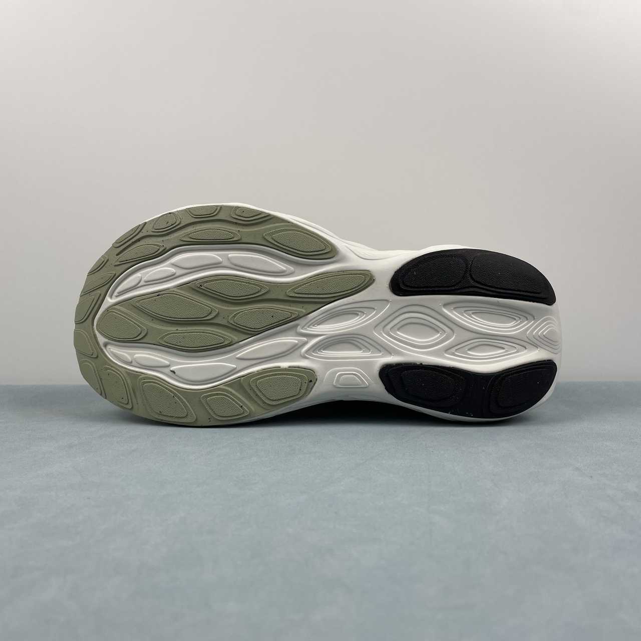 Tênis New Balance Fresh Foam X 1080 V14