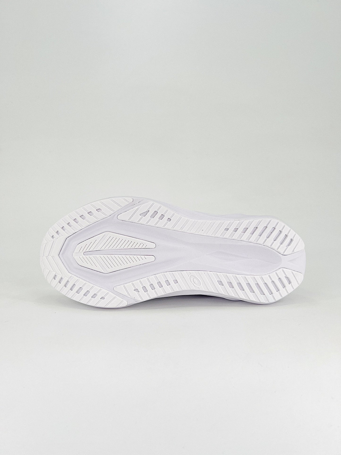 Tênis Asics Novablast 5