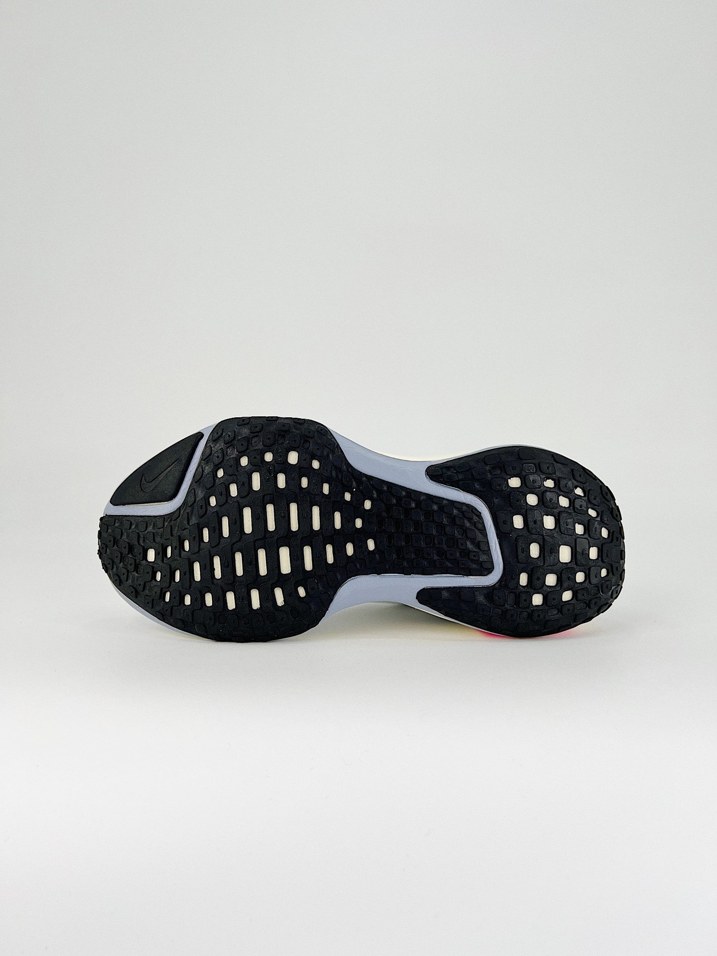 Tênis Nike Invincible 3