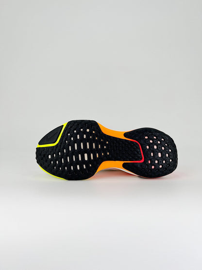 Tênis Nike Invincible 3