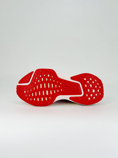 Tênis Nike Invincible 3