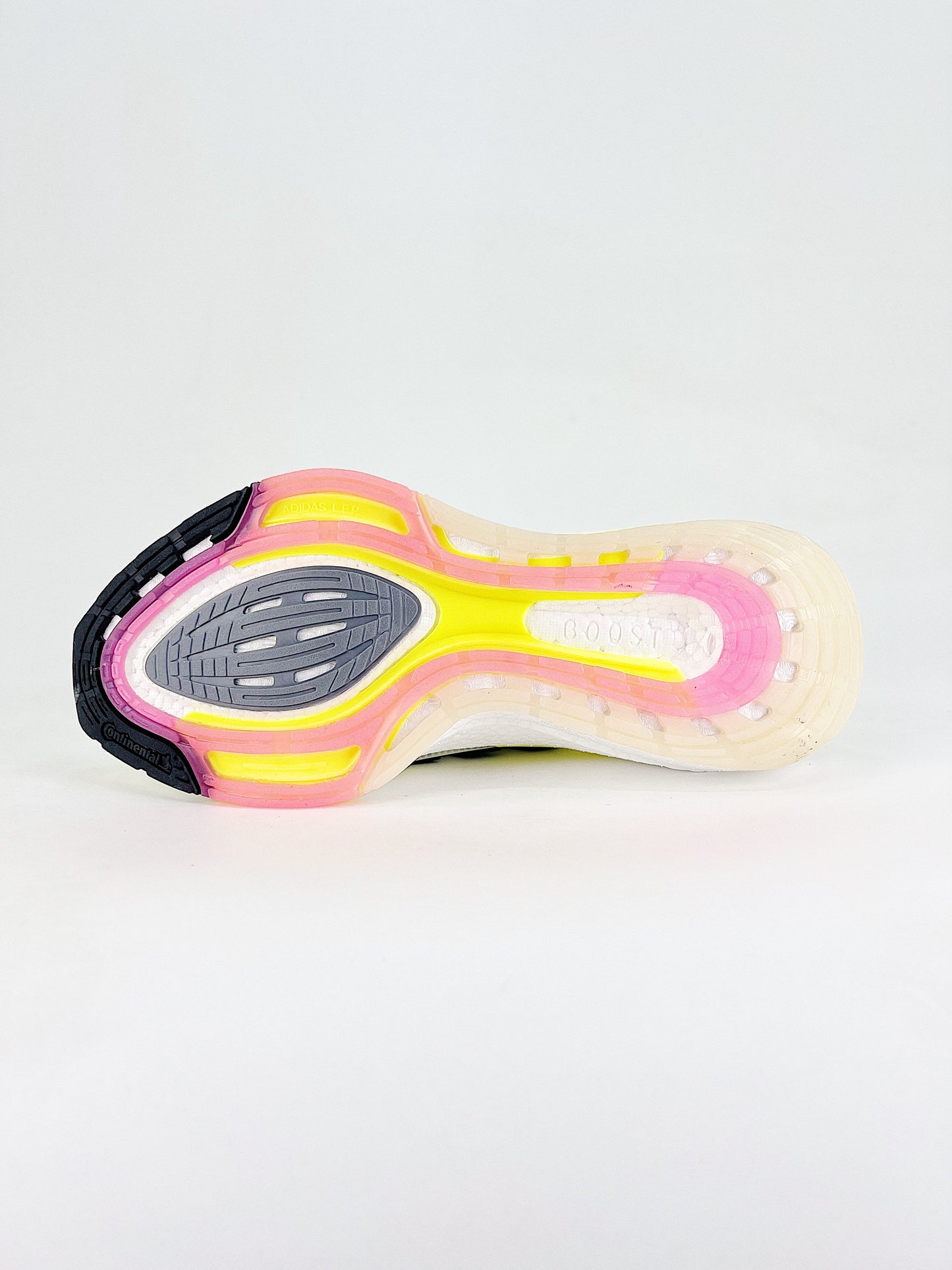 Tênis Adidas UltraBoost 21