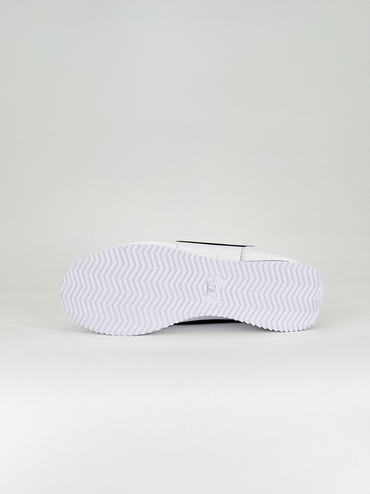 Nike Cortez White Black