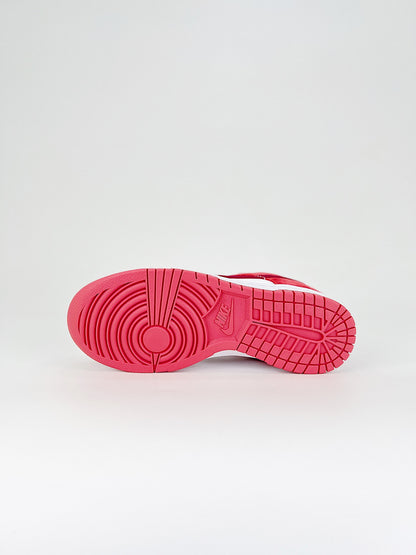 Nike Dunk Low Valentine's Day