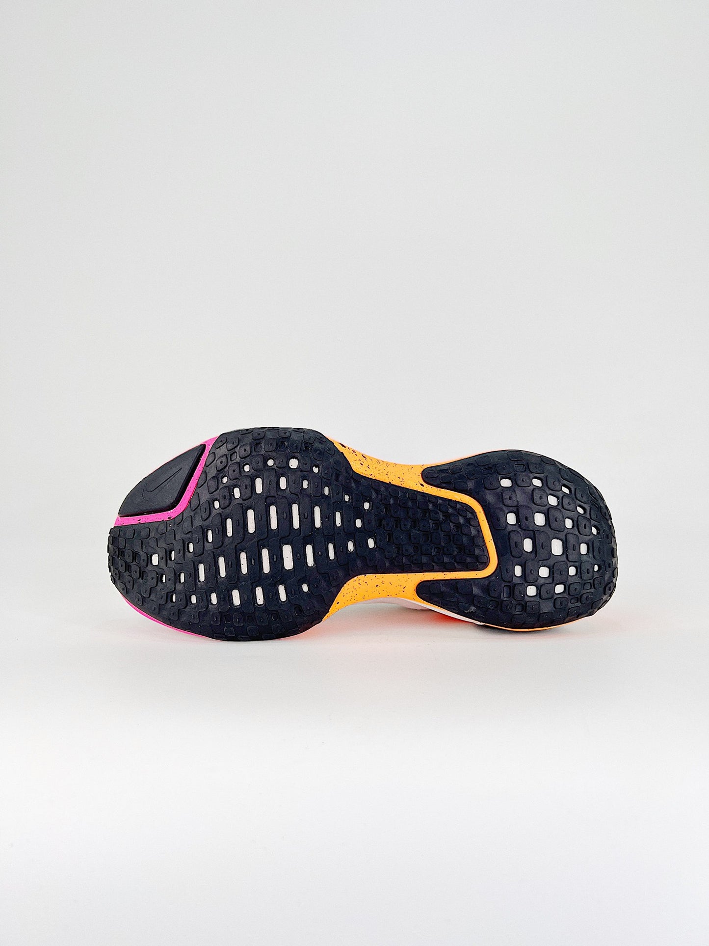 Tênis Nike Invincible 3