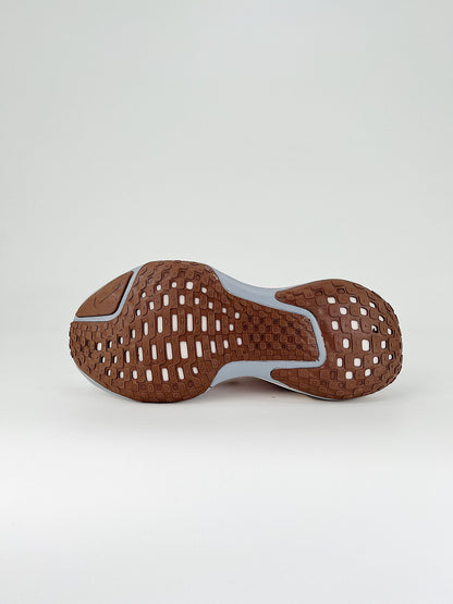 Tênis Nike Invincible 3