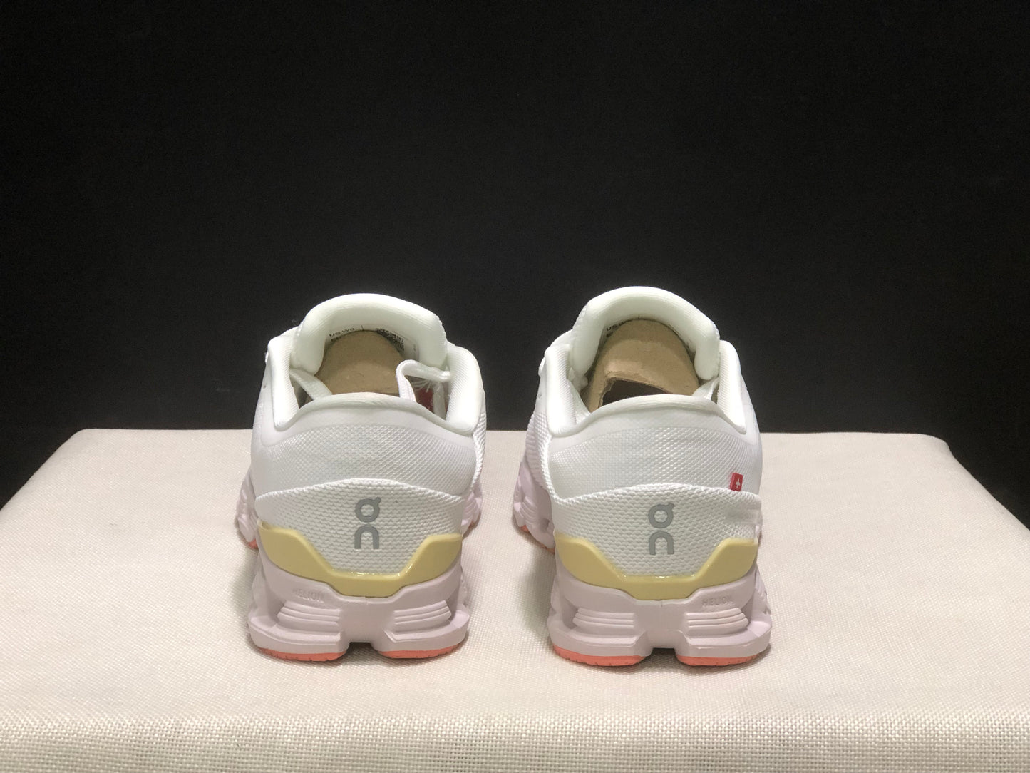 Tênis On Running Cloud X 4