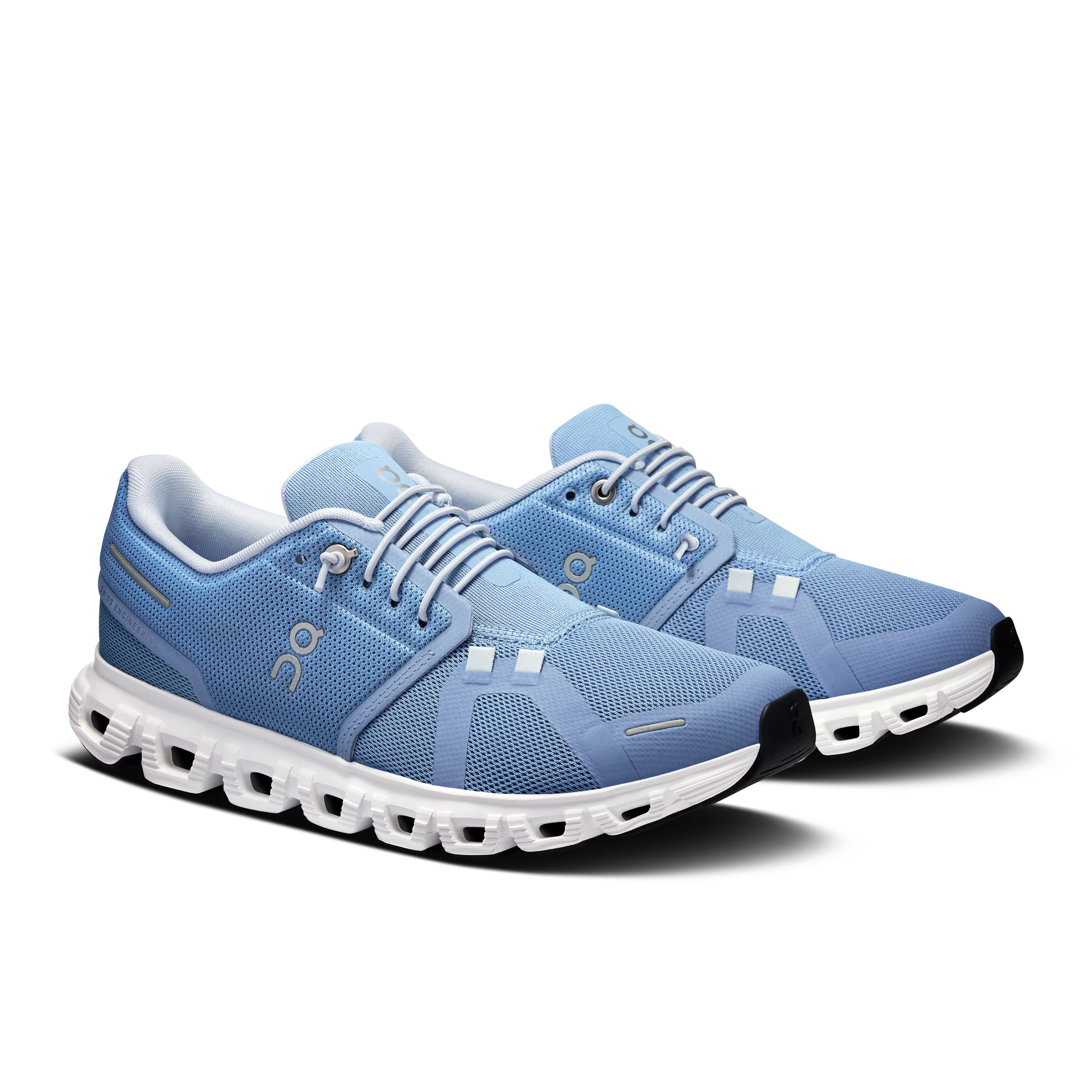 On Running Cloud 6 Chambray White