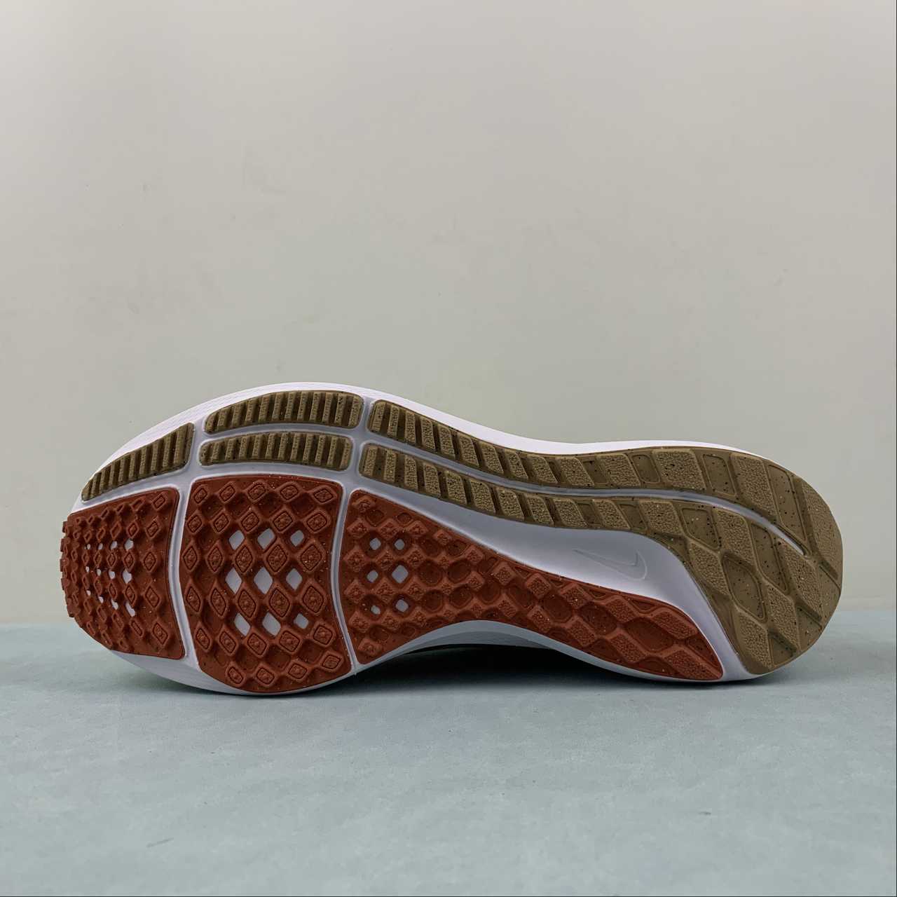 Tênis Nike Pegasus 40