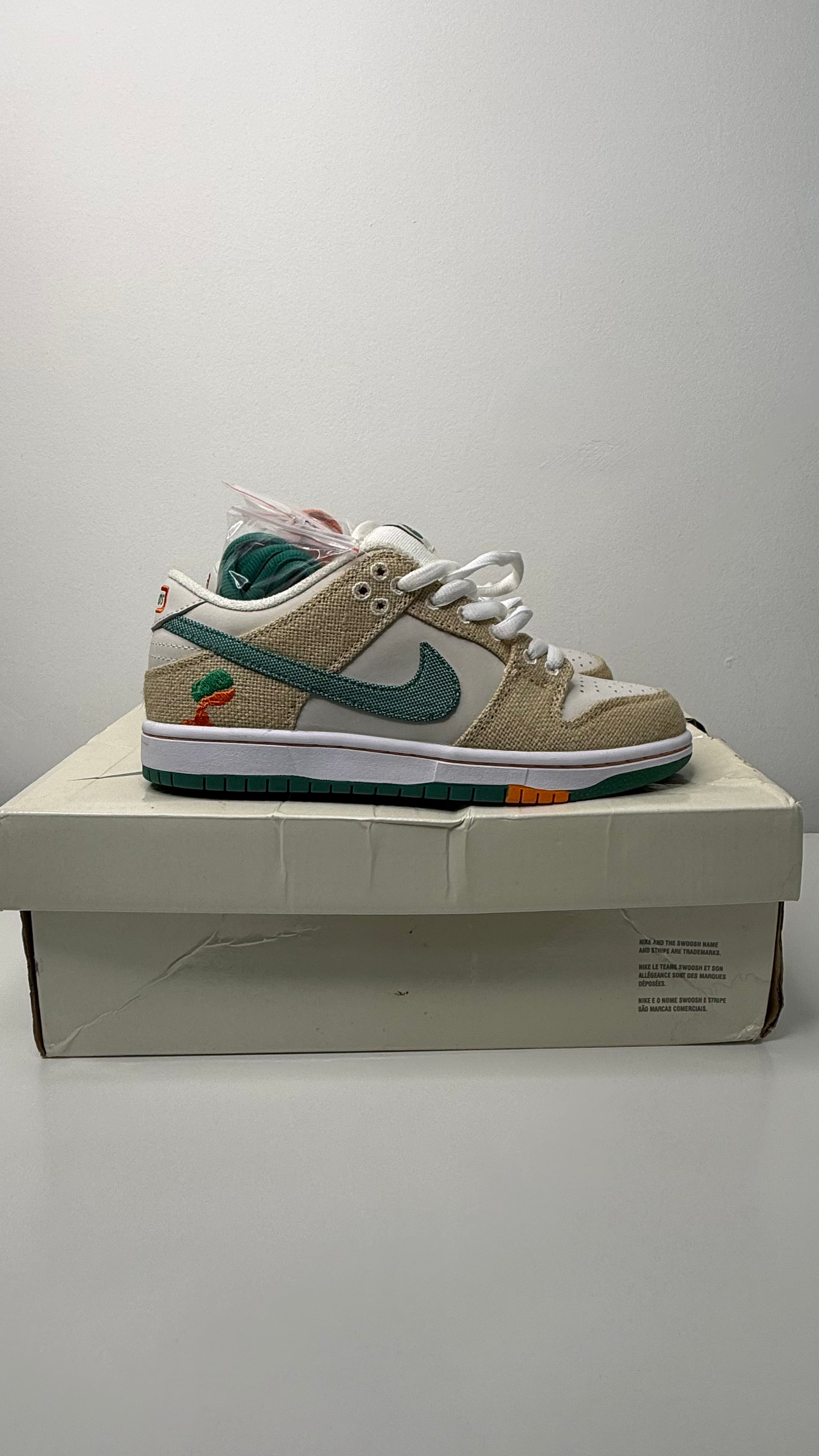 Nike SB Dunk Low x Jarritos - PRONTA ENTREGA