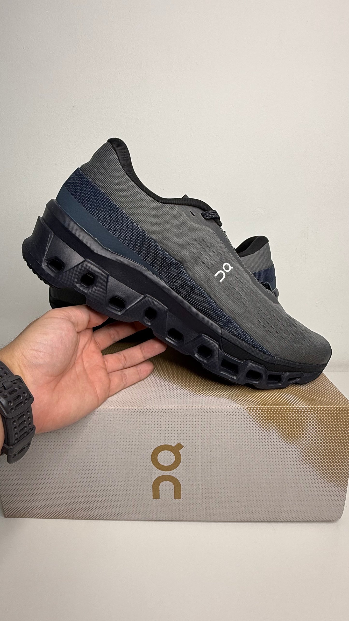 Tênis On Running Cloudmonster 2 - PRONTA ENTREGA