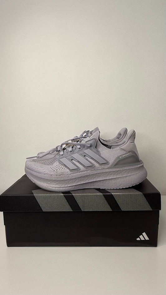 Tênis Adidas Ultraboost 5 - PRONTA ENTREGA