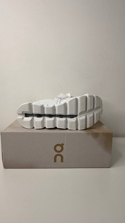 Tênis On Running Cloud 5 - PRONTA ENTREGA