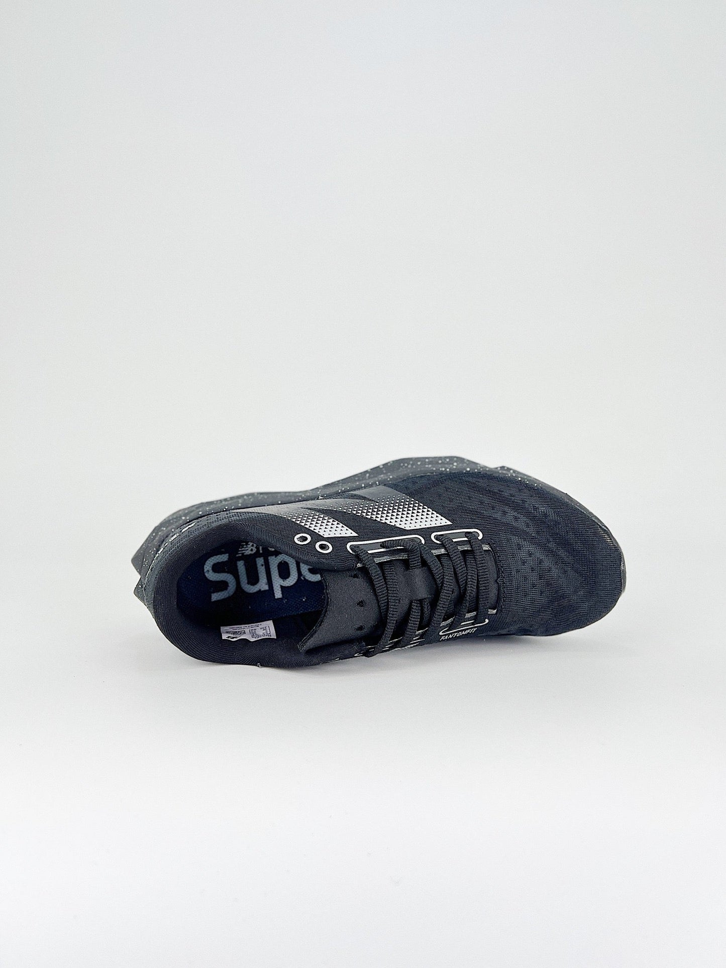 Tênis New Balance Fuelcell Supercomp Elite V4