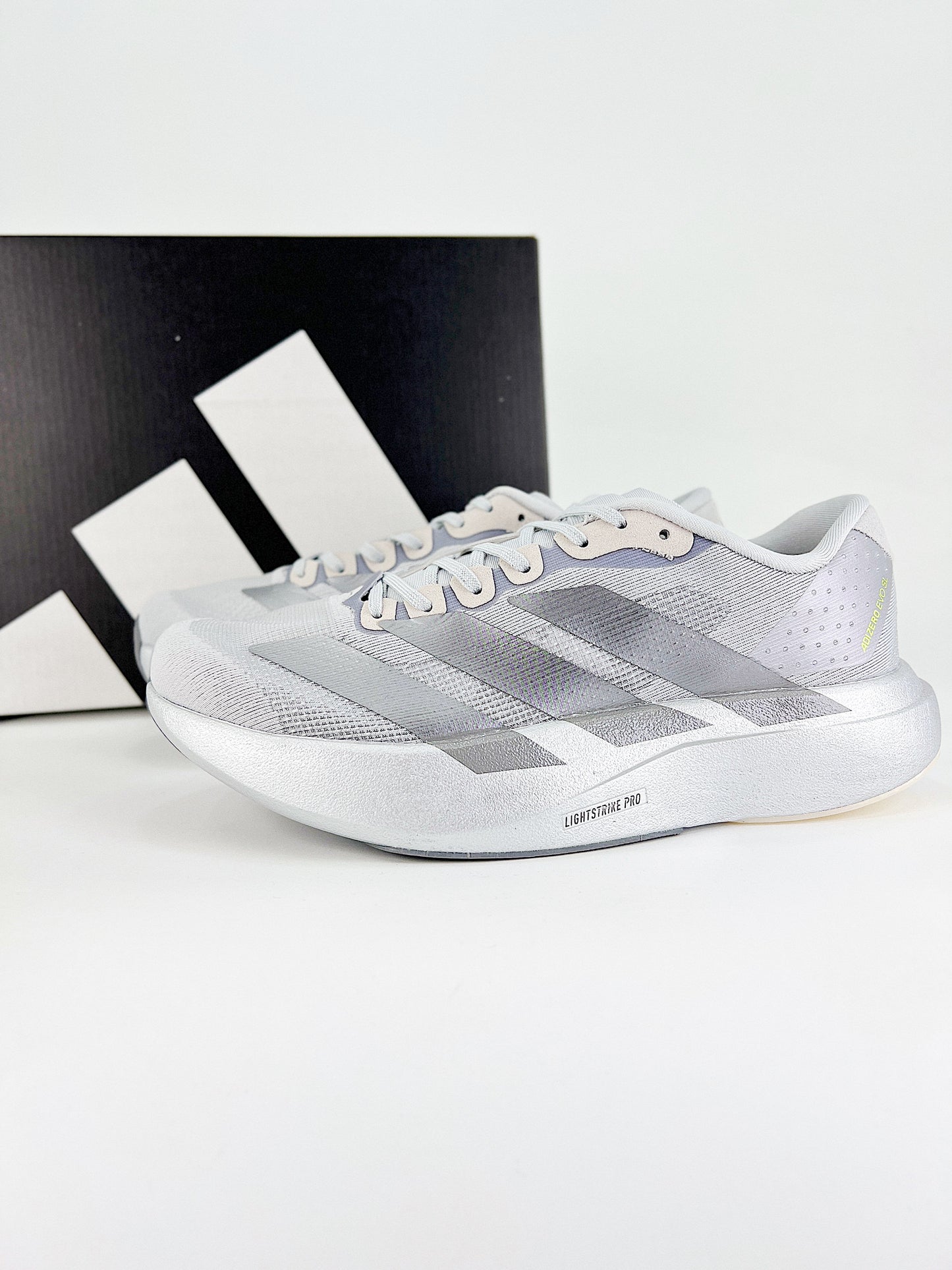 Tênis Adizero EVO SL