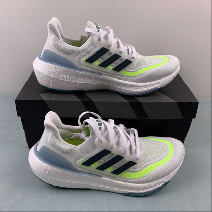 Tênis Adidas UltraBoost Light 23