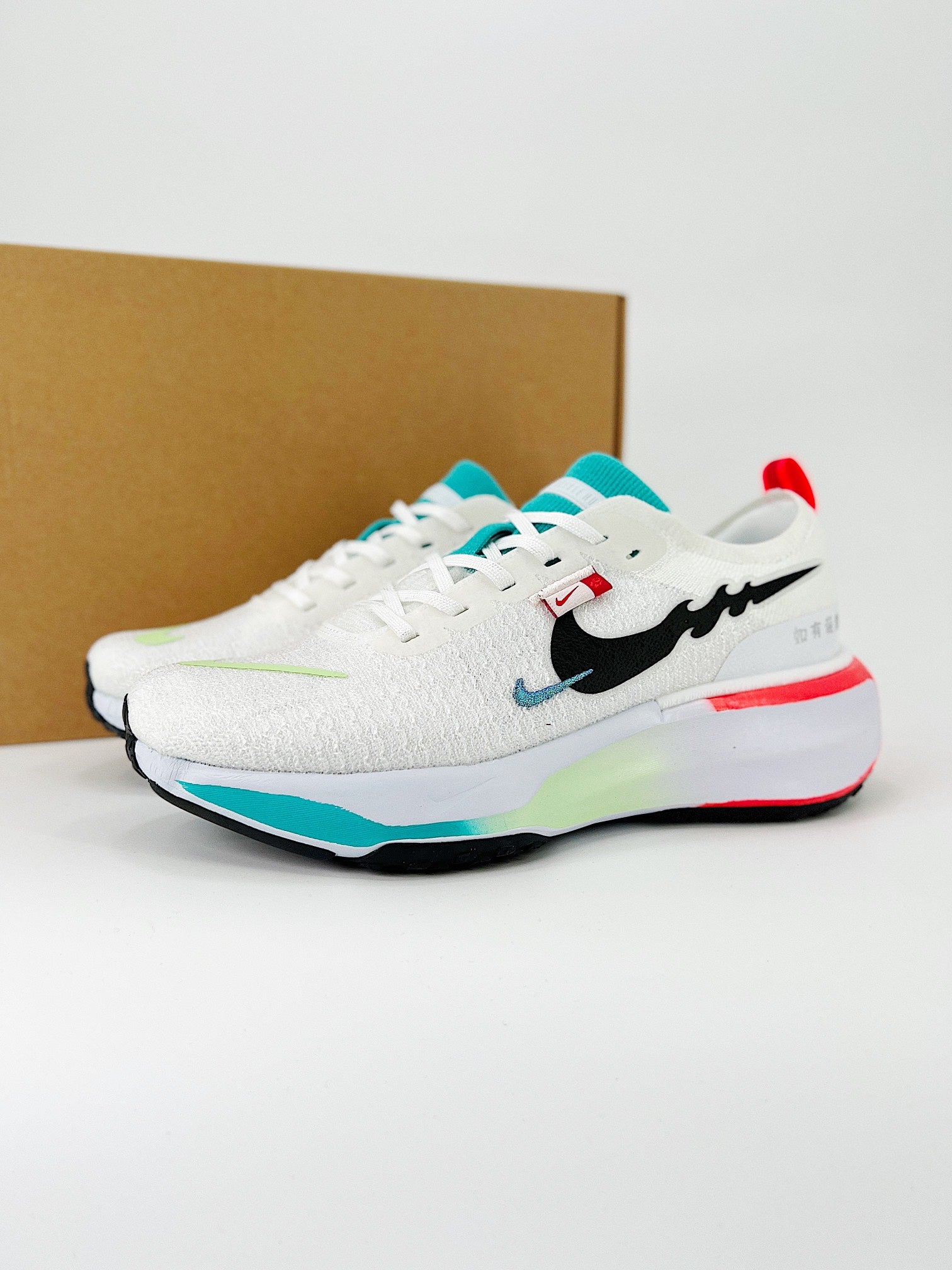 Tênis Nike Invincible 3