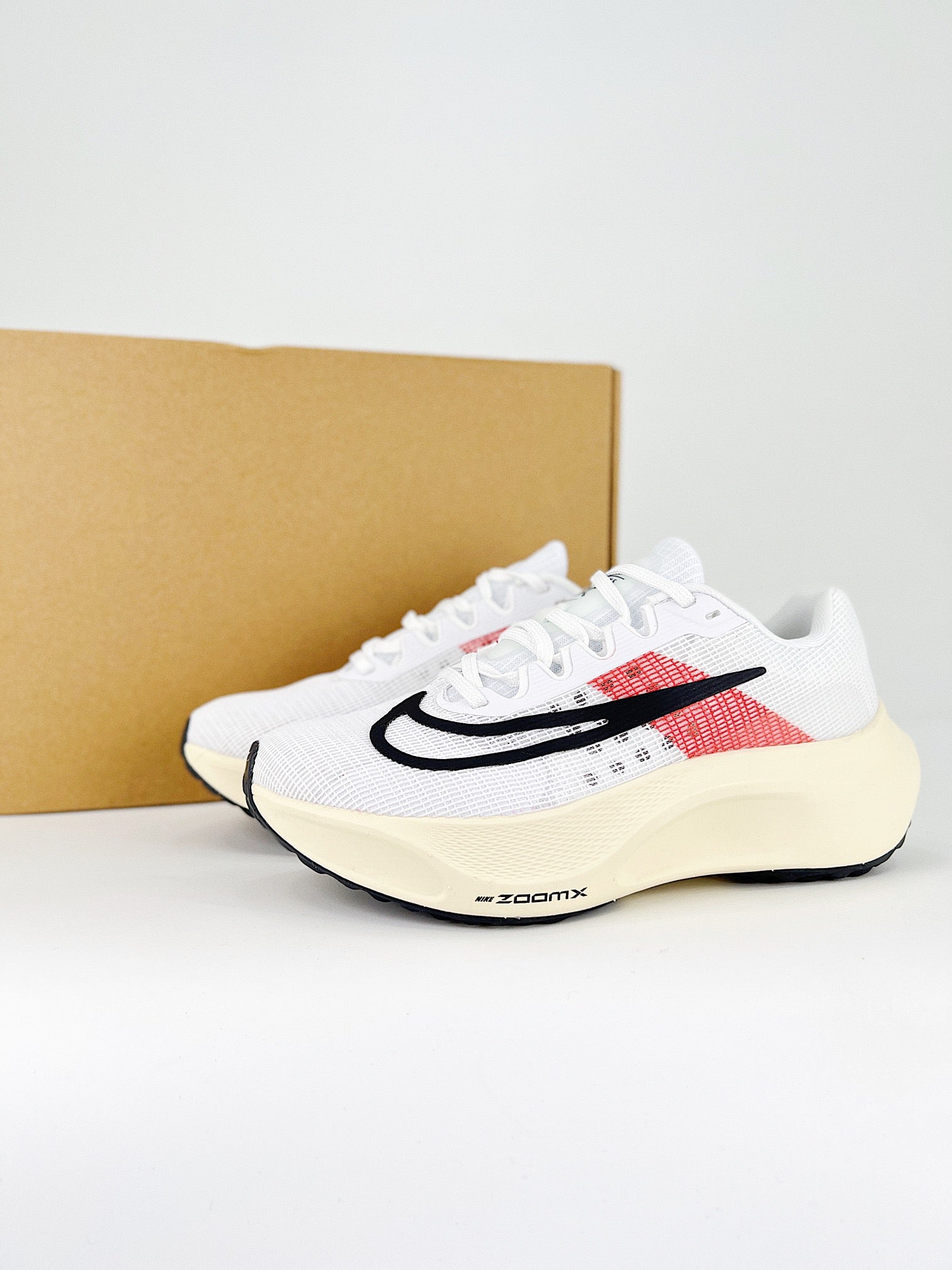 Tênis Nike Zoom Fly 5 – VK Sneakers