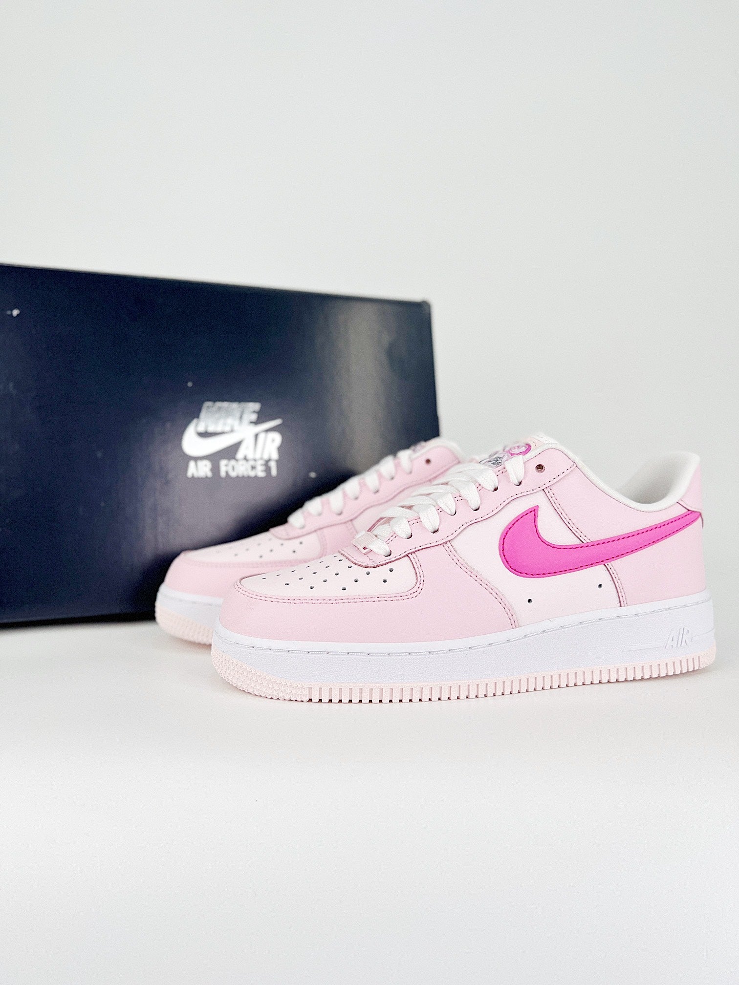 Nike Air Force 1' 07 Lx Paw Print Rosa