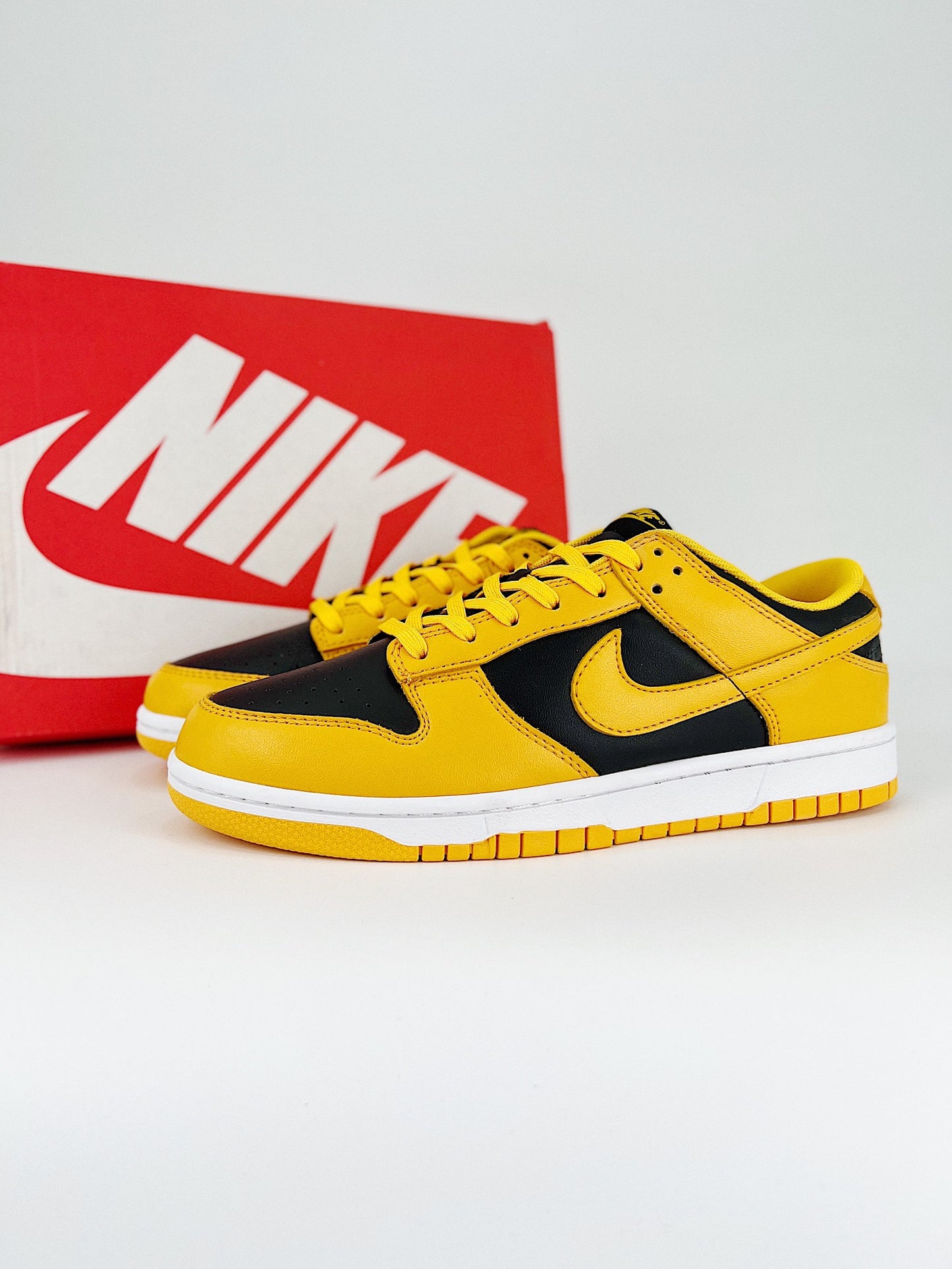 Nike Dunk Low Goldenrod