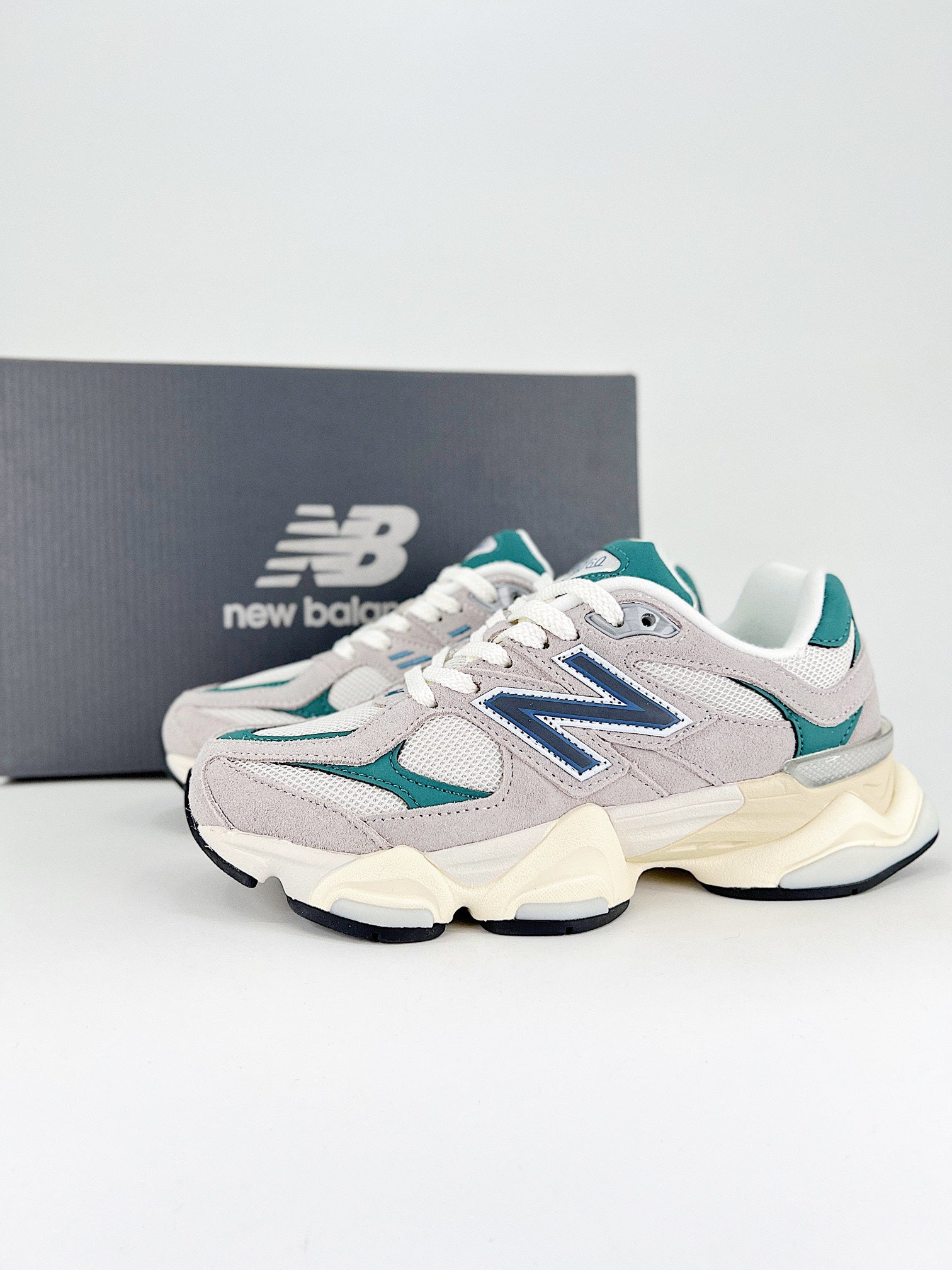 New Balance 9060 Slate Grey