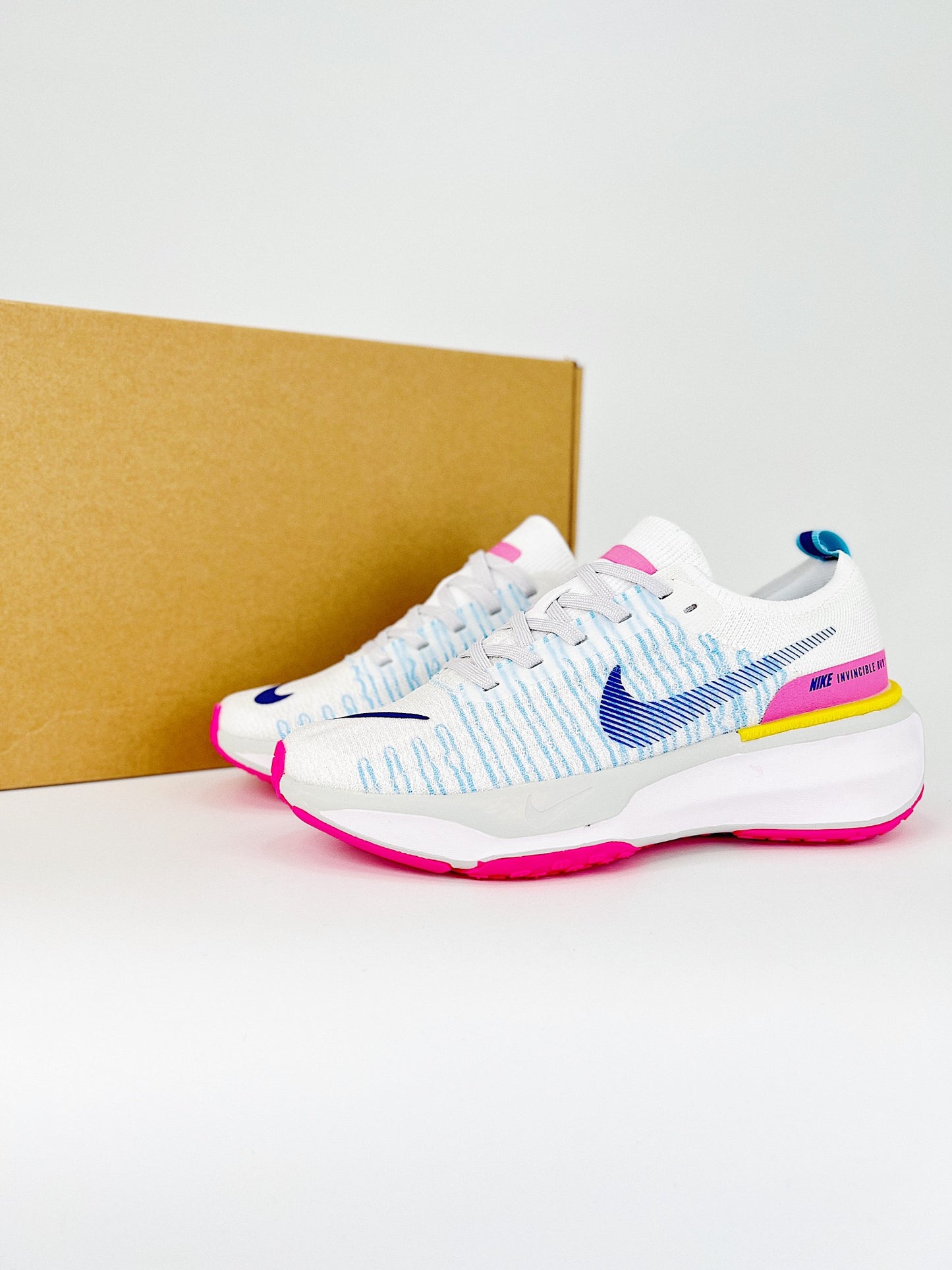 Tênis Nike Invincible 3