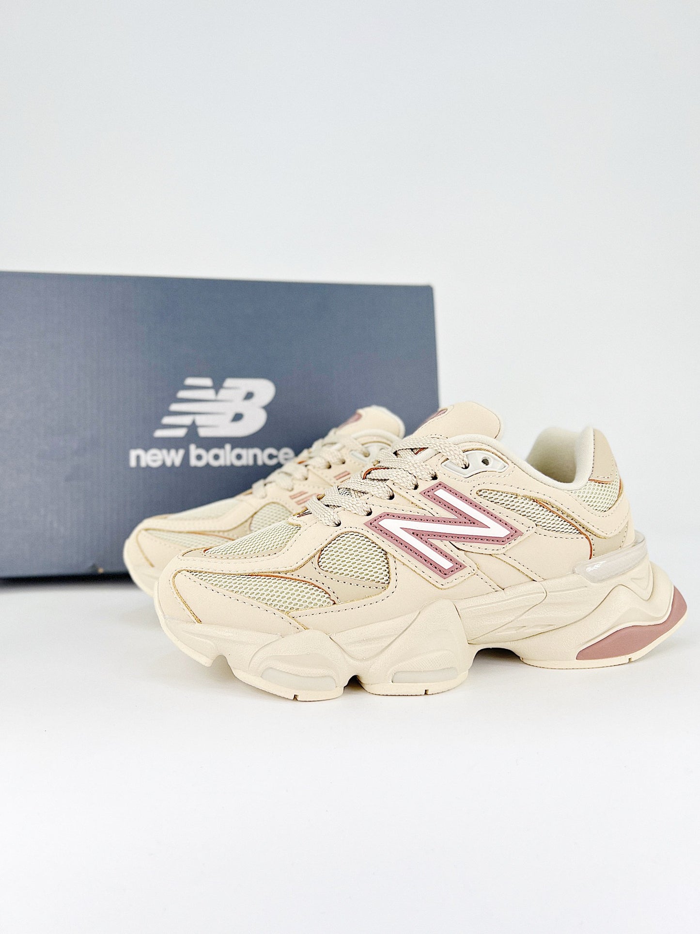 New Balance 9060 Bone Sparrow