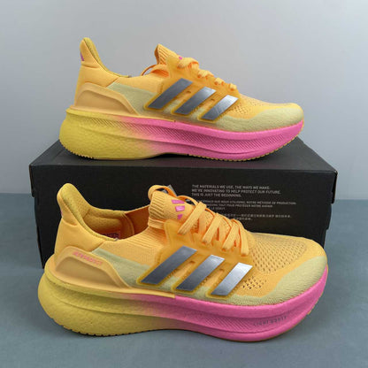 Tênis Adidas Ultraboost 5