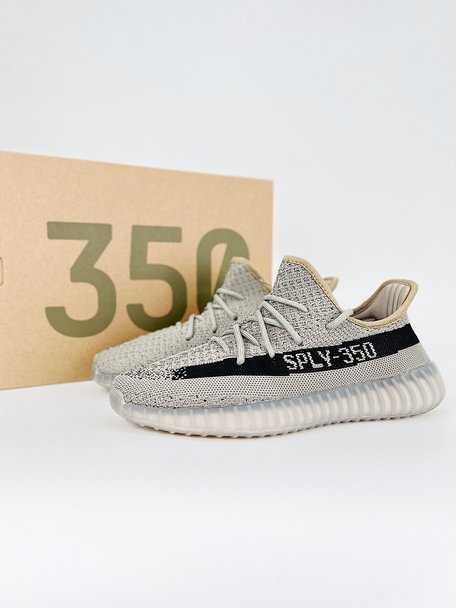 Adidas Yeezy 350 V2 Granite