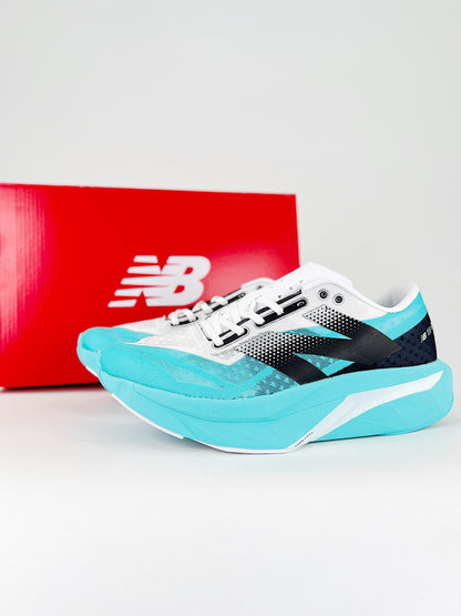 Tênis New Balance Fuelcell Supercomp Elite V4