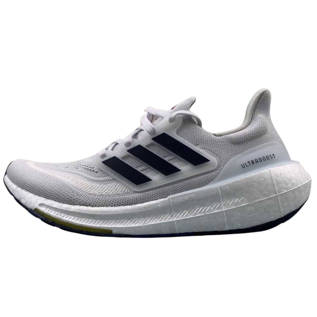 Tênis Adidas UltraBoost Light 23