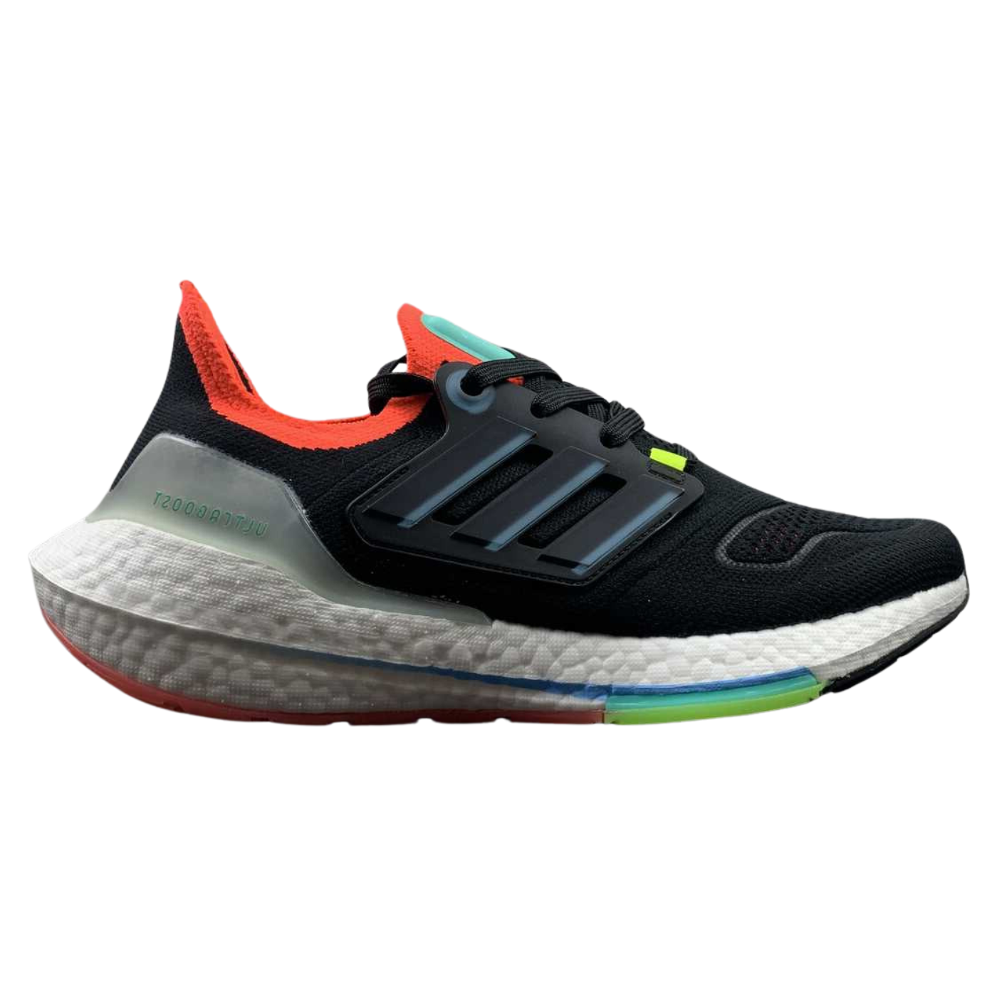 Tênis Adidas UltraBoost 22