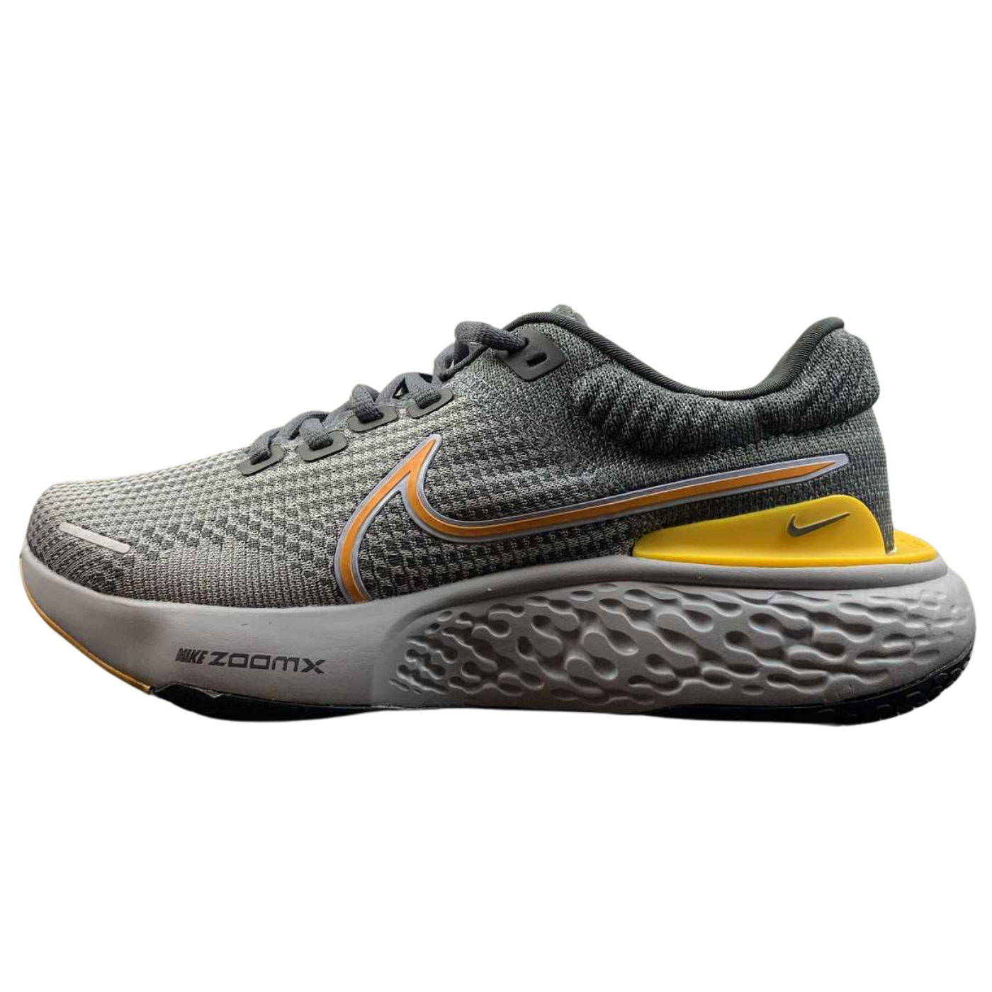 Tênis Nike ZoomX Invincible Run Flyknit 2