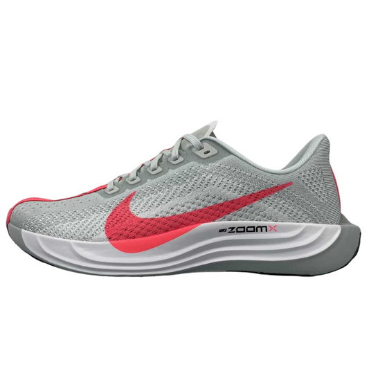 Tênis Nike Pegasus Plus