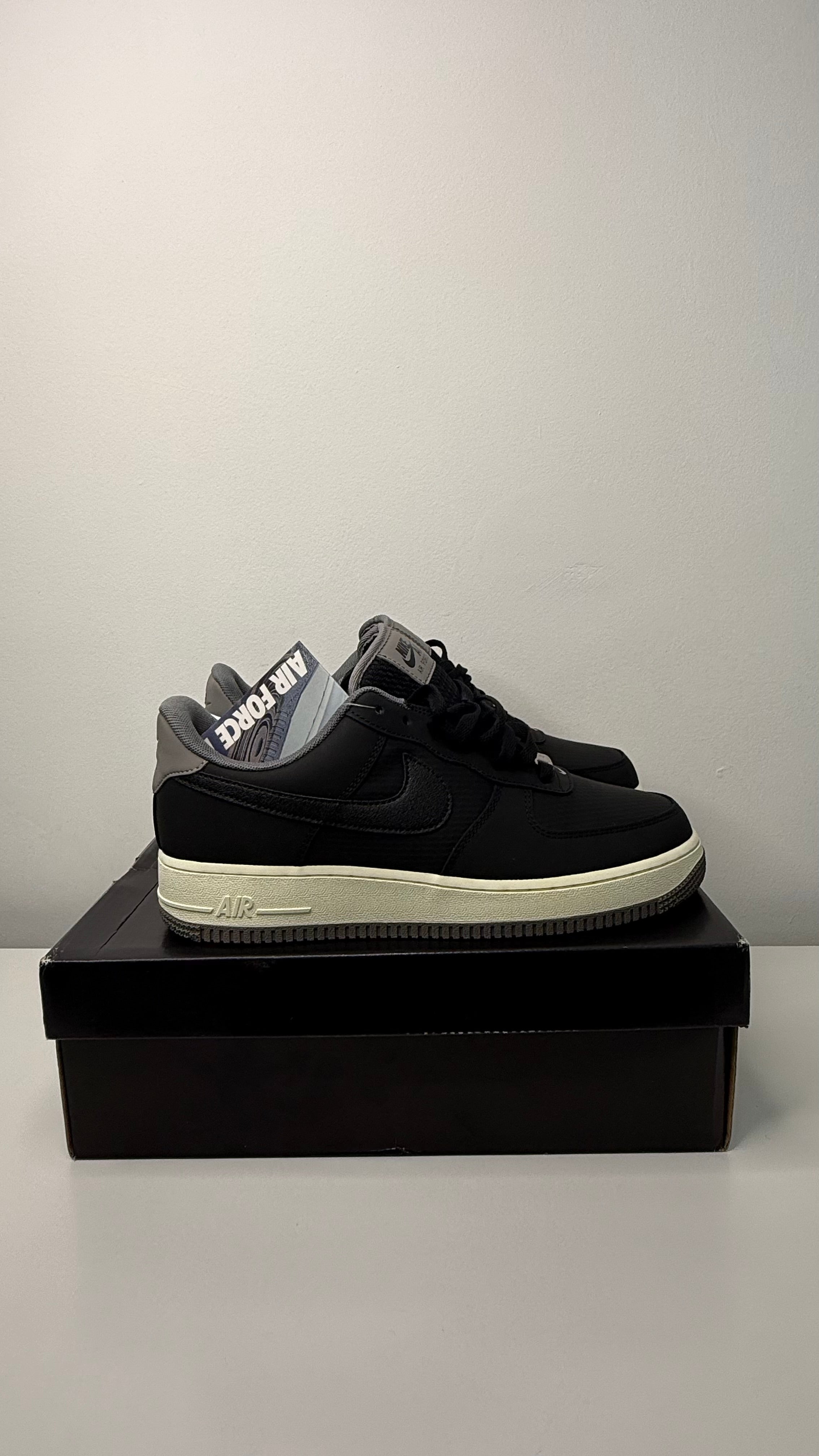 Nike Air Force 1 Low 07 LV8 Black Flat Pewter - PRONTA ENTREGA