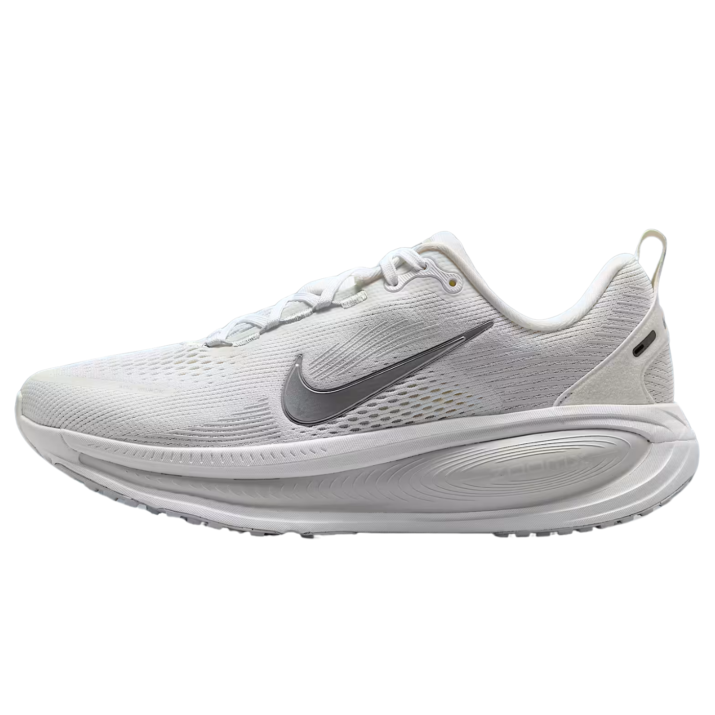 Tênis Nike Vomero 18