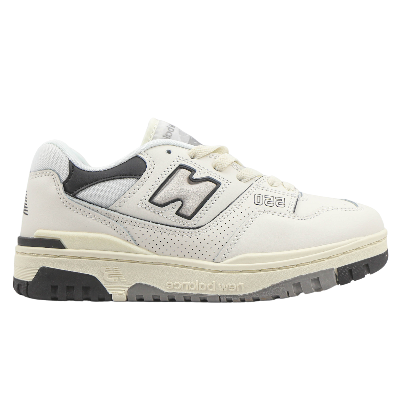 New Balance 550 Sea Salt Black