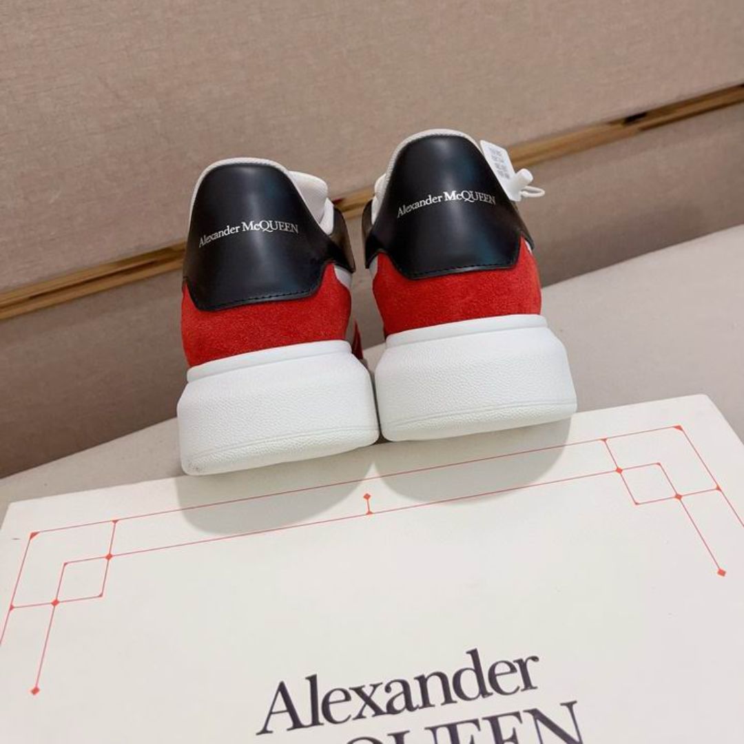 Тênіѕ Alexander McQueen