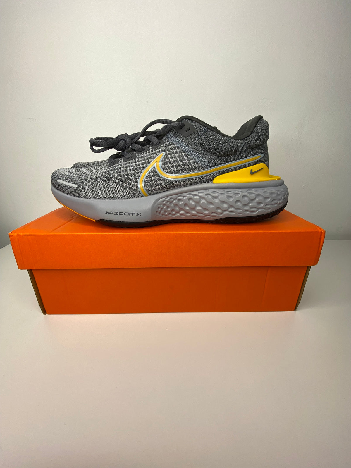 Tênis Nike ZoomX Invincible Run Flyknit 2 - PRONTA ENTREGA