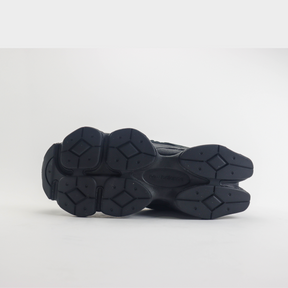New Balance 9060 Triple Black