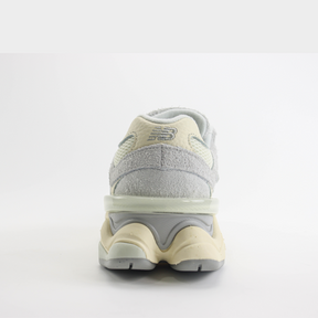 New Balance 9060 Quartz Grey