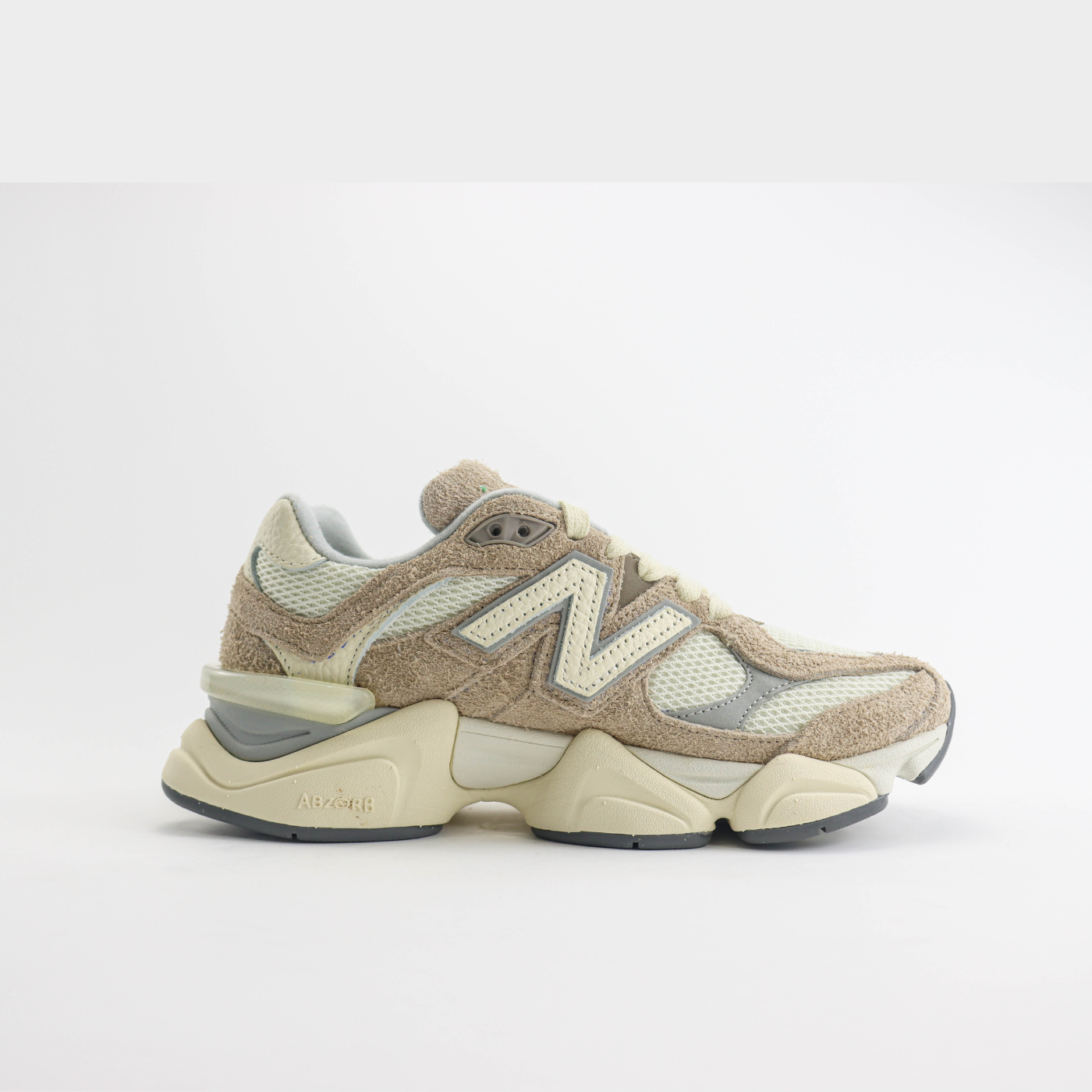 New Balance 9060 Driftwood Stone Pink