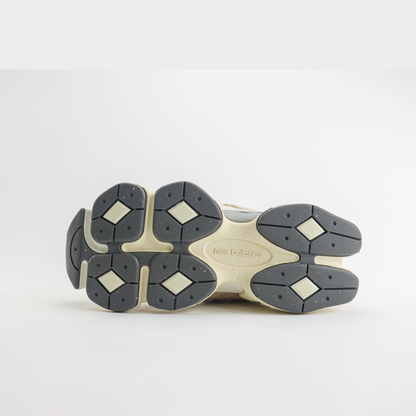 New Balance 9060 Driftwood Stone Pink