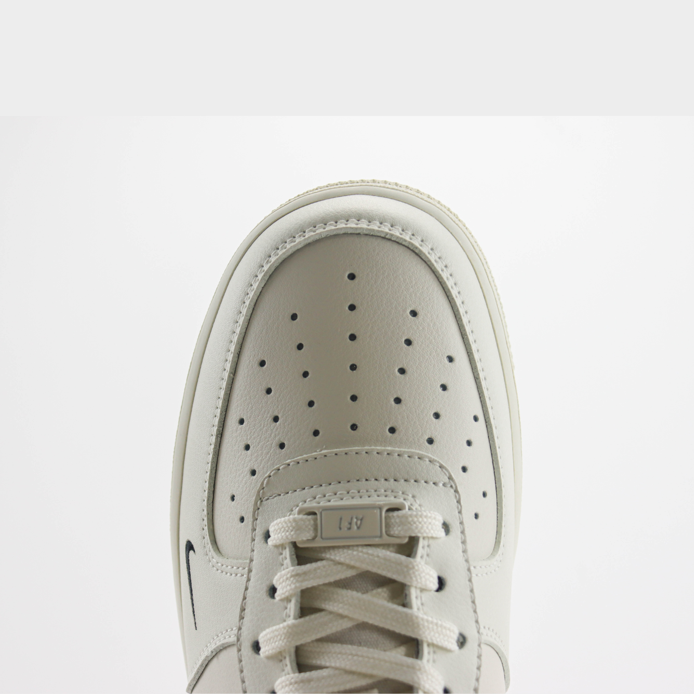 Nike Air Force 1 Low Essential Sail Black - PRONTA ENTREGA