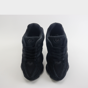 New Balance 9060 Triple Black