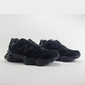 New Balance 9060 Triple Black