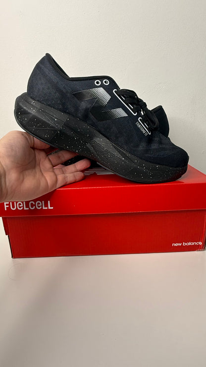 Tênis New Balance Fuelcell Supercomp Elite V4 - PRONTA ENTREGA