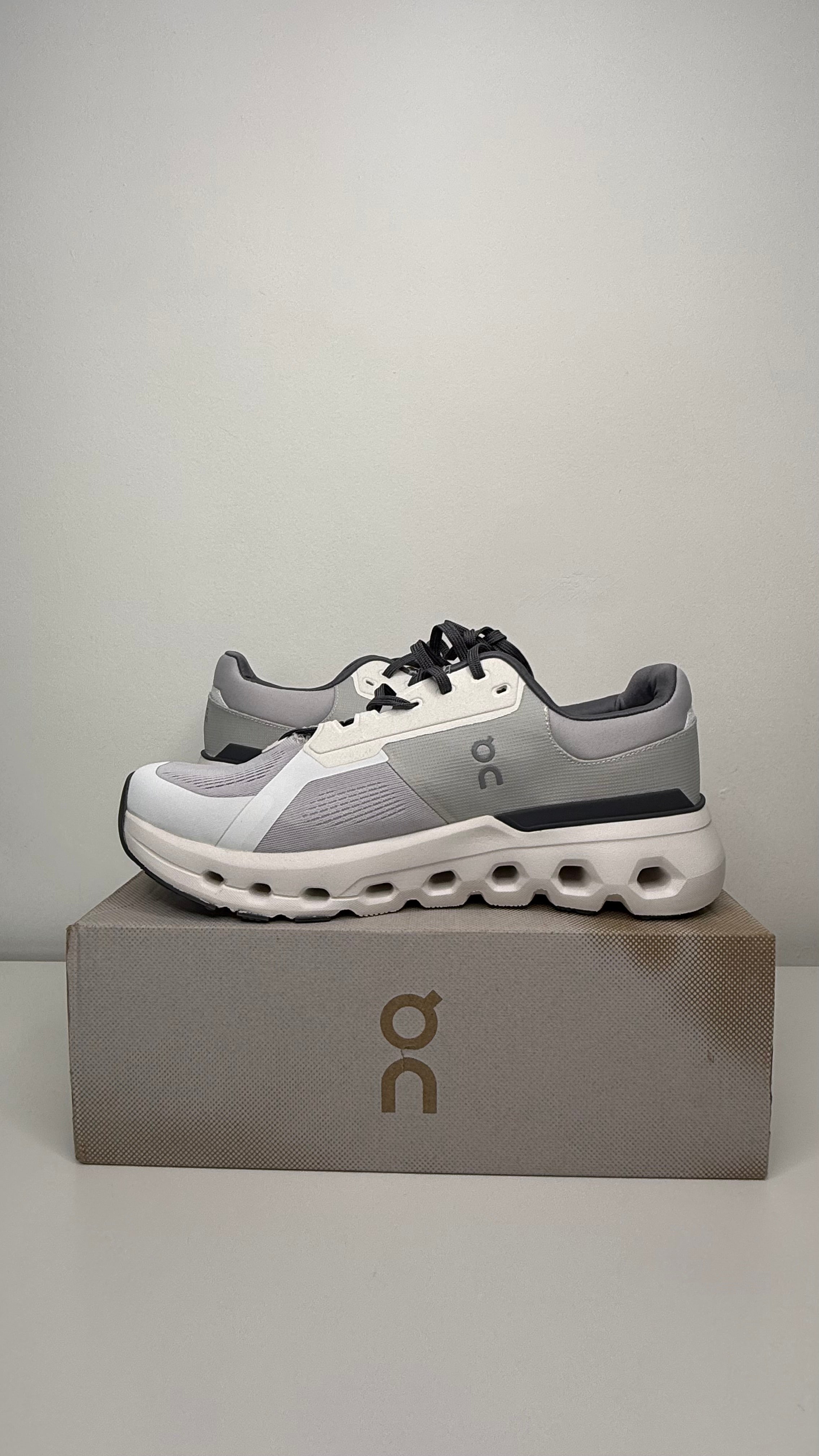 On Running Cloudrunner 2 Frost White - PRONTA ENTREGA