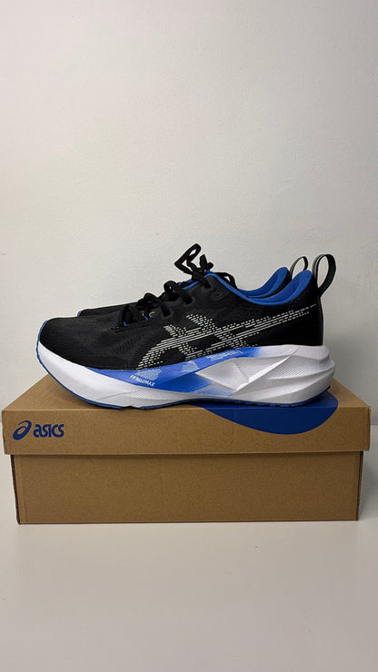 Tênis Asics Novablast 5 - PRONTA ENTREGA