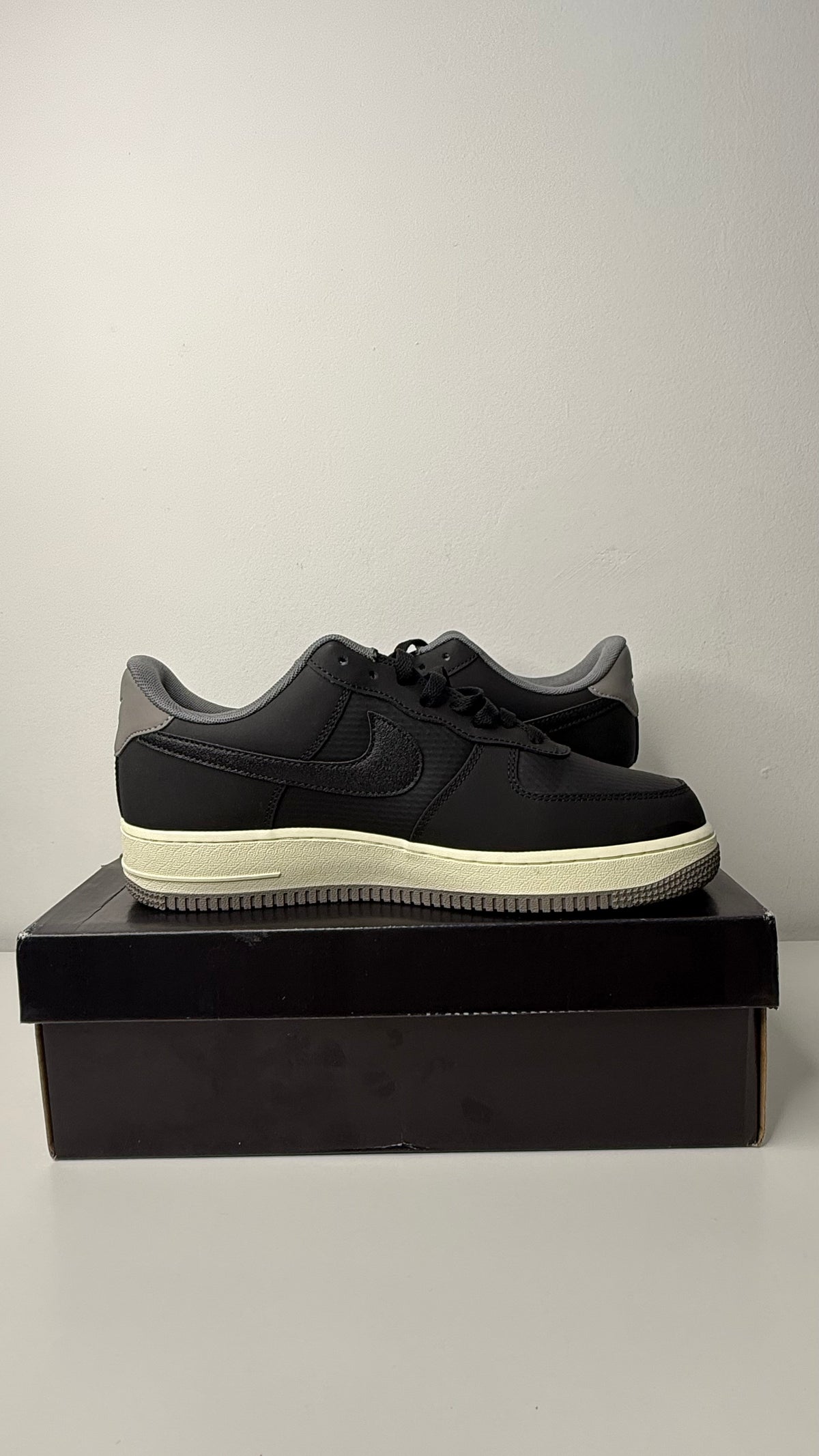 Nike Air Force 1 Low 07 LV8 Black Flat Pewter - PRONTA ENTREGA